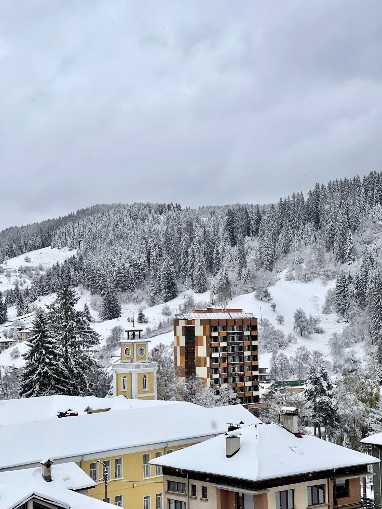 Мансарда С Фантастични Гледки И Две Спални Chepelare Exterior photo